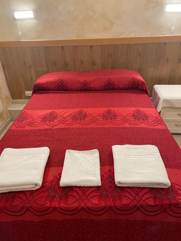 Отель Rome Max House 2 Экстерьер фото